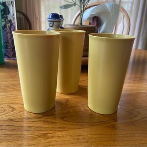 3 VINTAGE TUPPERWARE TUMBLER 873-22 CUPS ~ HARVEST